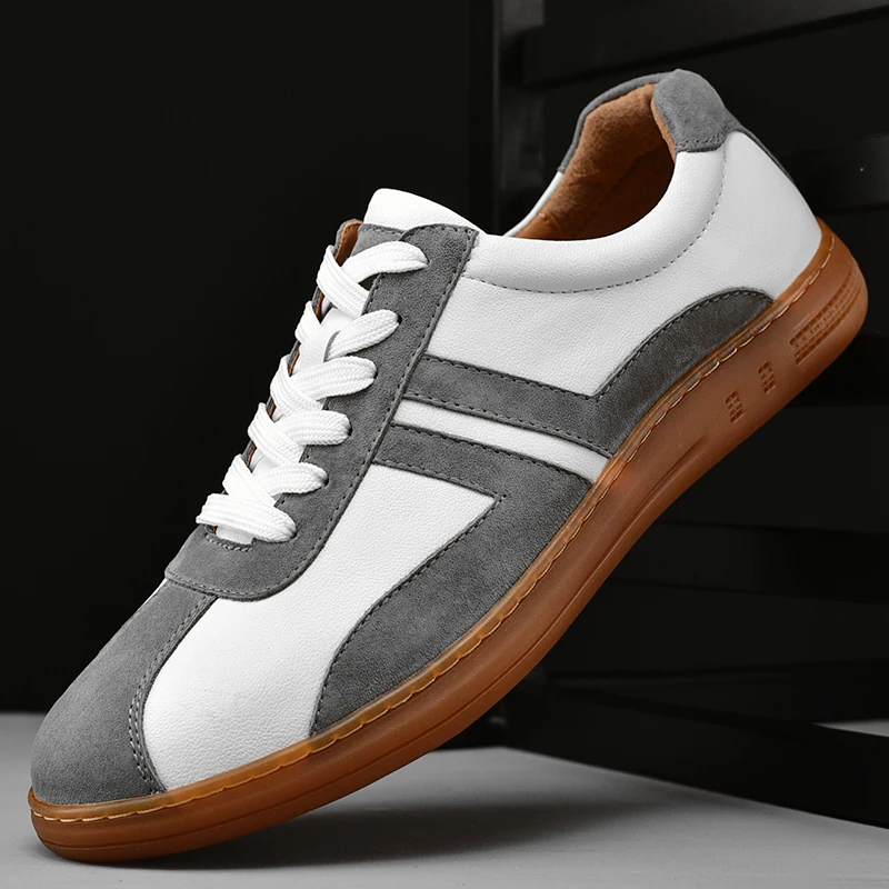 Autumn Winter New Skateboard Shoes Fashion German Trainer Casual Men Shoes Suede Leather Moral Training Shoes Zapatillas Hombre
Autumn Winter New Skateboard Shoes Fashion German Trainer Casual Men Shoes Suede Leather Moral Training Shoes Zapatillas Hombre