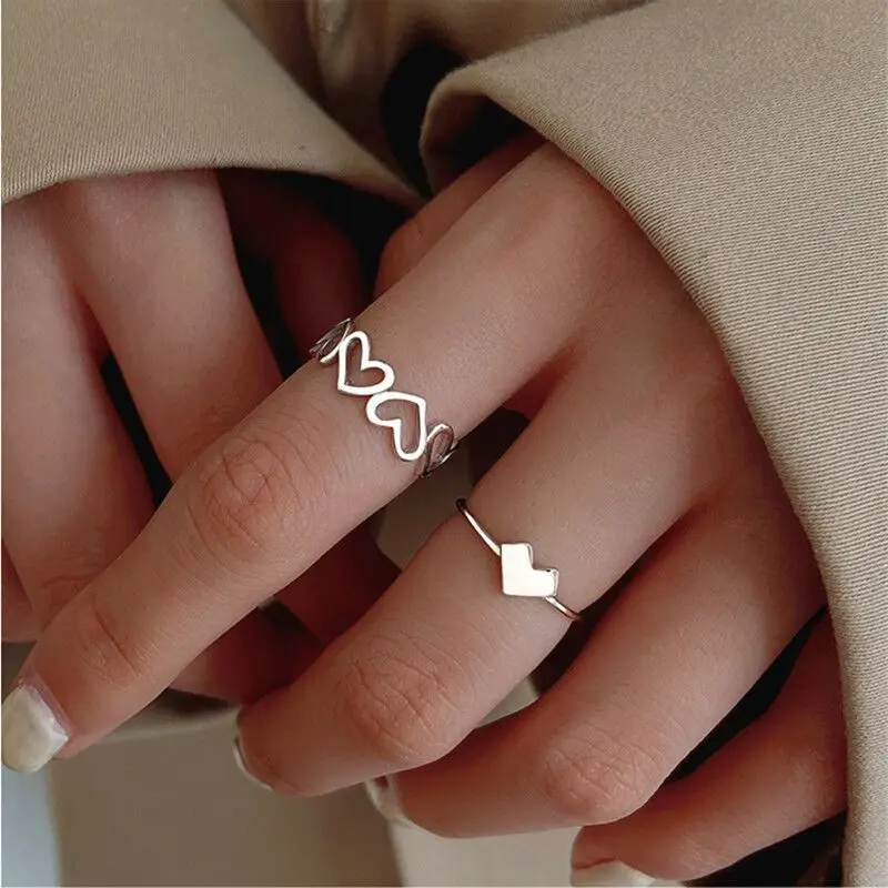 Silver Color Hollowed Heart Shape Open Ring Set Design Cute Fashion Love Jewelry For Women Girl Gifts Adjustable Birthday Party
Silver Color Hollowed Heart Shape Open Ring Set Design Cute Fashion Love Jewelry For Women Girl Gifts Adjustable Birthday Party
