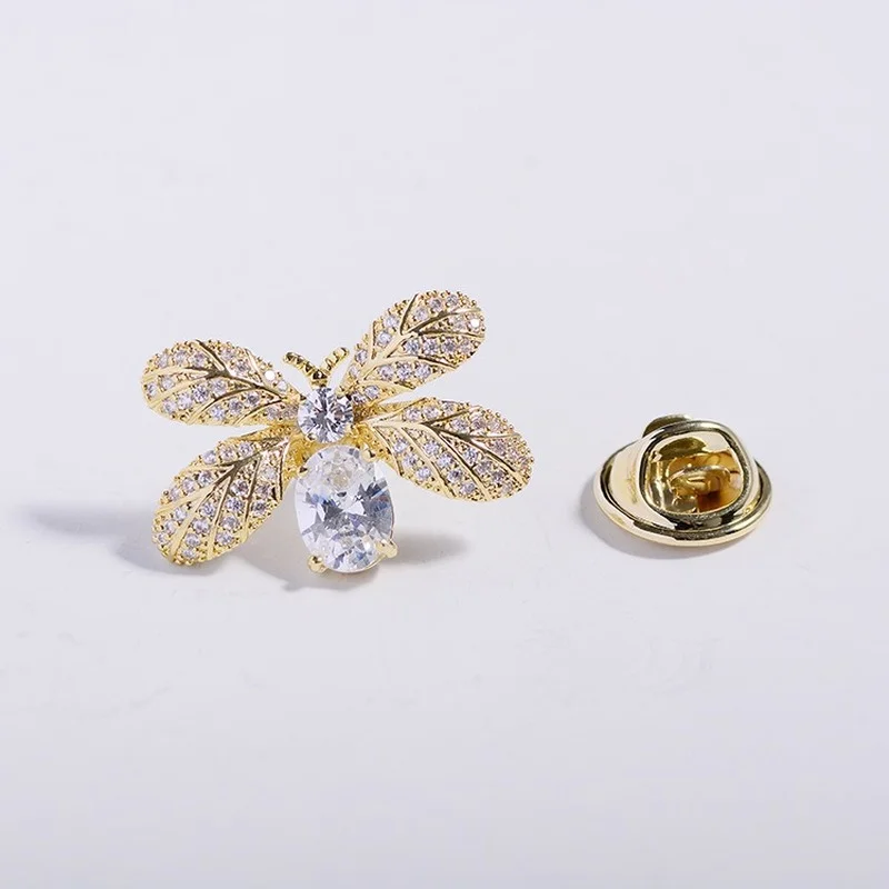 High Quality Bee Insect Brooches Luxury Jewelry Zircon Crystal Suit Lapel Pins Anti-Exposure Safety Pin Hat Clothing Accessories
High Quality Bee Insect Brooches Luxury Jewelry Zircon Crystal Suit Lapel Pins Anti-Exposure Safety Pin Hat Clothing Accessories