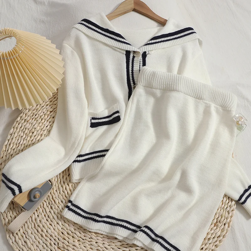Korean Fashion Casual Knitted Two Piece Set Women Navy Collar Sweater Cardigan Tops + Skirt Suits 2021 New Autumn 2 Piece Sets
Korean Fashion Casual Knitted Two Piece Set Women Navy Collar Sweater Cardigan Tops + Skirt Suits 2021 New Autumn 2 Piece Sets