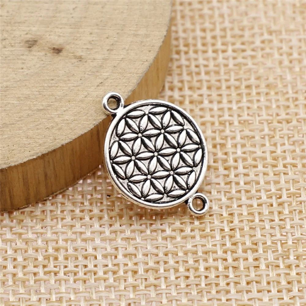 54pcs 15x21mm antique silver Flower of life connector charms diy retro jewelry fit Earring keychain hair card pendant
54pcs 15x21mm antique silver Flower of life connector charms diy retro jewelry fit Earring keychain hair card pendant
