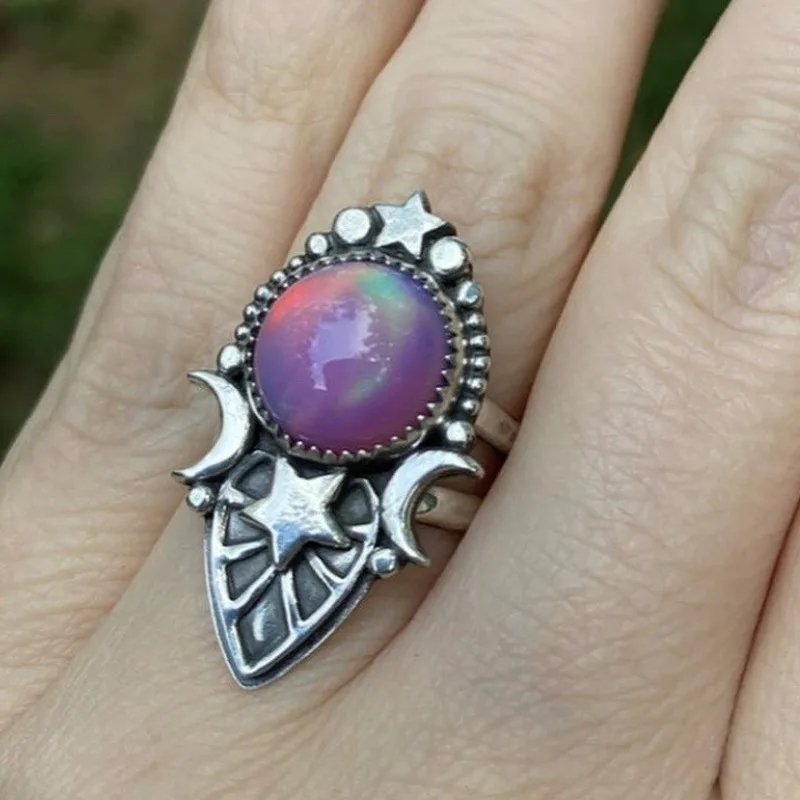 Jewelry Personality Punk Alloy Inlaid Gradient Artificial Gemstone Ring Exaggerated Star Moon Jewelry Rings For Women Gothic
Jewelry Personality Punk Alloy Inlaid Gradient Artificial Gemstone Ring Exaggerated Star Moon Jewelry Rings For Women Gothic