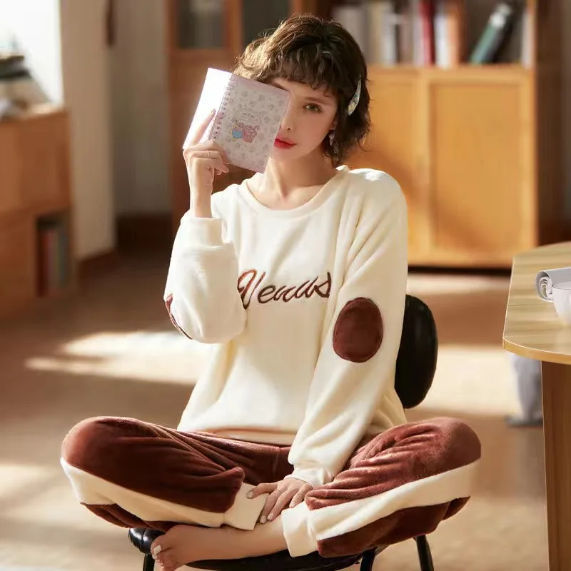 Winter Thick Warm Flannel Pajama Sets for Women Sweet Sleepwear Long Sleeve Coral Velvet Casual Homewear Female Pyjamas
Winter Thick Warm Flannel Pajama Sets for Women Sweet Sleepwear Long Sleeve Coral Velvet Casual Homewear Female Pyjamas