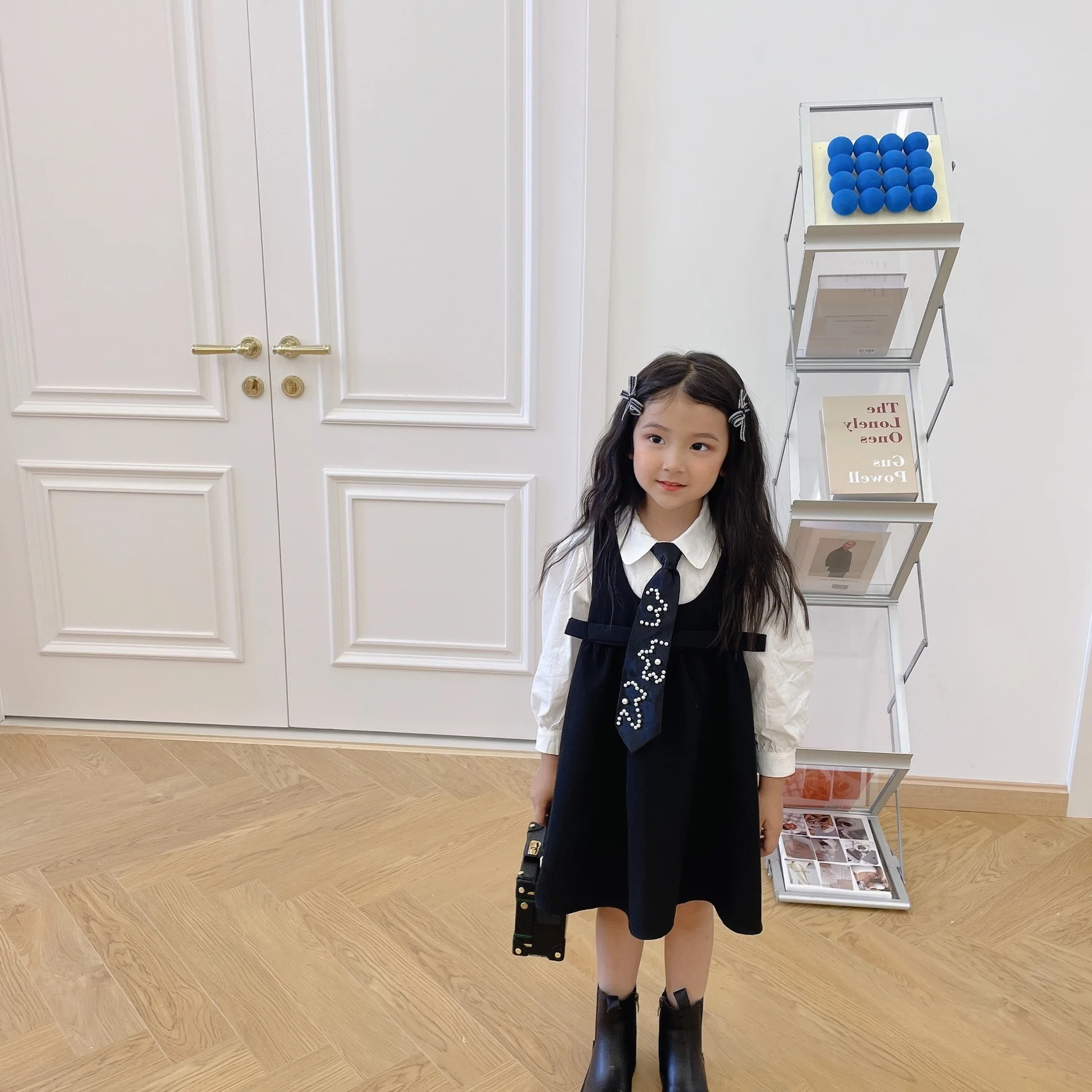 Toddler Girl Clothes Set Long Sleeve White Blouse Shirt & Overall Dress Baby Clothing Drop Shipping Kids Autumn
Toddler Girl Clothes Set Long Sleeve White Blouse Shirt & Overall Dress Baby Clothing Drop Shipping Kids Autumn