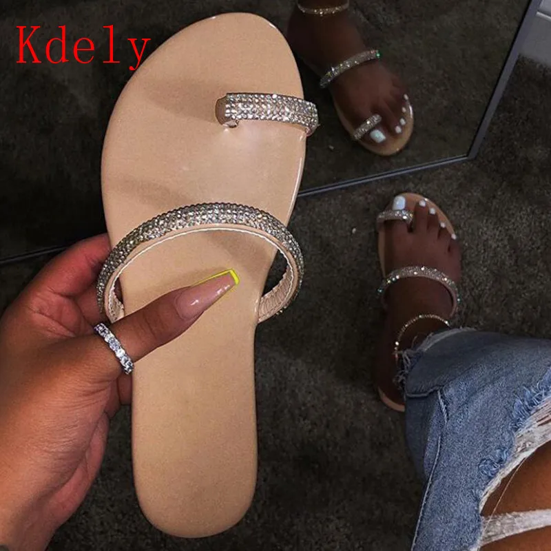 Fashion pop diamond sequins EVA women's sandals Candy-colored sexy PVC flat-bottom beach ladies slippers
Fashion pop diamond sequins EVA women's sandals Candy-colored sexy PVC flat-bottom beach ladies slippers