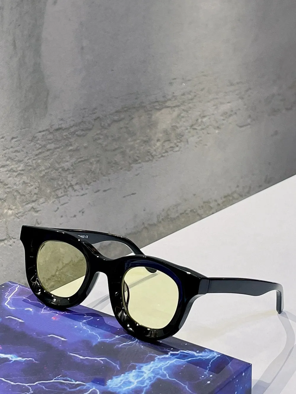 Retro Oval Kuzma Rhodeo Sunglasses For Men And Women Acetate Fashion Eyeglasses Polarized UV400 Punk Sun Glasses Driving Eyewear
Retro Oval Kuzma Rhodeo Sunglasses For Men And Women Acetate Fashion Eyeglasses Polarized UV400 Punk Sun Glasses Driving Eyewear