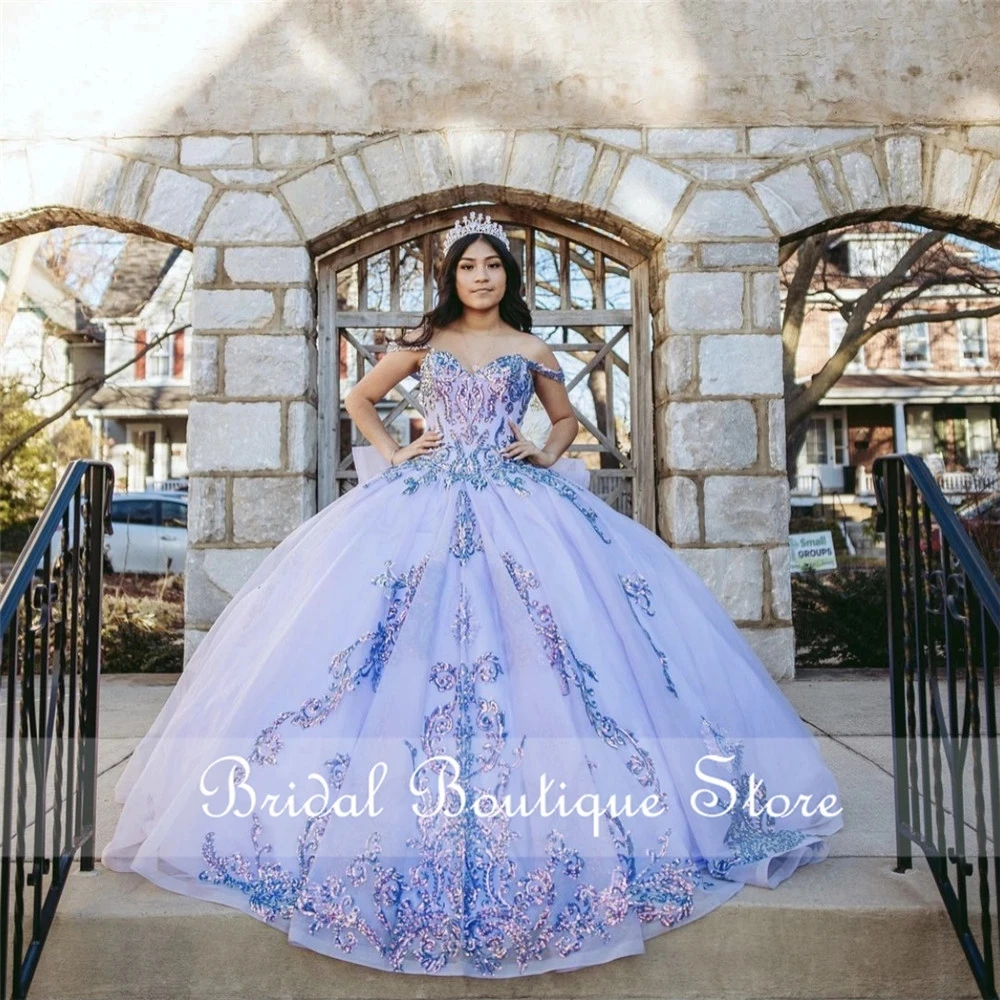 Light Purple Quinceanera Dress 2022 Off The Shoulder Appliques Sequins Bow Princess Sweet 16 Ball Gown Vestidos De 15 Aos
Light Purple Quinceanera Dress 2022 Off The Shoulder Appliques Sequins Bow Princess Sweet 16 Ball Gown Vestidos De 15 Aos