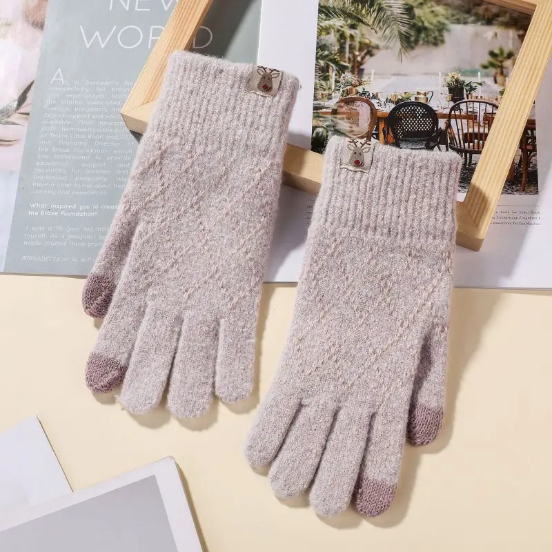 Winter Women Knitting Wool Lattice Gloves Cute Lovely Sweety Japanese Style Warm Touch Screen Plus Velvet Cycling Driving
Winter Women Knitting Wool Lattice Gloves Cute Lovely Sweety Japanese Style Warm Touch Screen Plus Velvet Cycling Driving