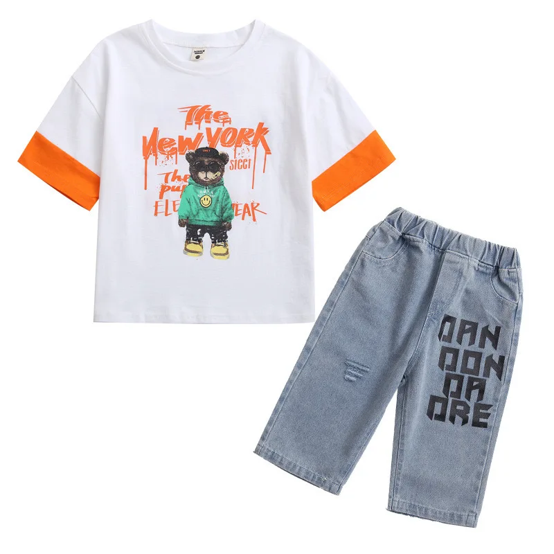 2021 Summer Children's Clothing Boy Sets Korean Casual Thin Letter Fashion Printed Short-sleeved Jeans Two-piece Suit BT167
2021 Summer Children's Clothing Boy Sets Korean Casual Thin Letter Fashion Printed Short-sleeved Jeans Two-piece Suit BT167