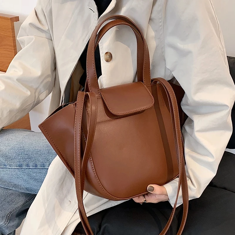 Women Tote Bag Brand Designer Leather Handbag for Women 2021 Summer Simple Crossbody Shoulder Bags Female Brand Bag
Women Tote Bag Brand Designer Leather Handbag for Women 2021 Summer Simple Crossbody Shoulder Bags Female Brand Bag