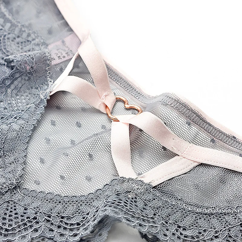 Womens Lace Underwear Female Lingerie Sexy Romantic Women Hollow thong underwear lingerie cute sexy thongs 
Womens Lace Underwear Female Lingerie Sexy Romantic Women Hollow thong underwear lingerie cute sexy thongs