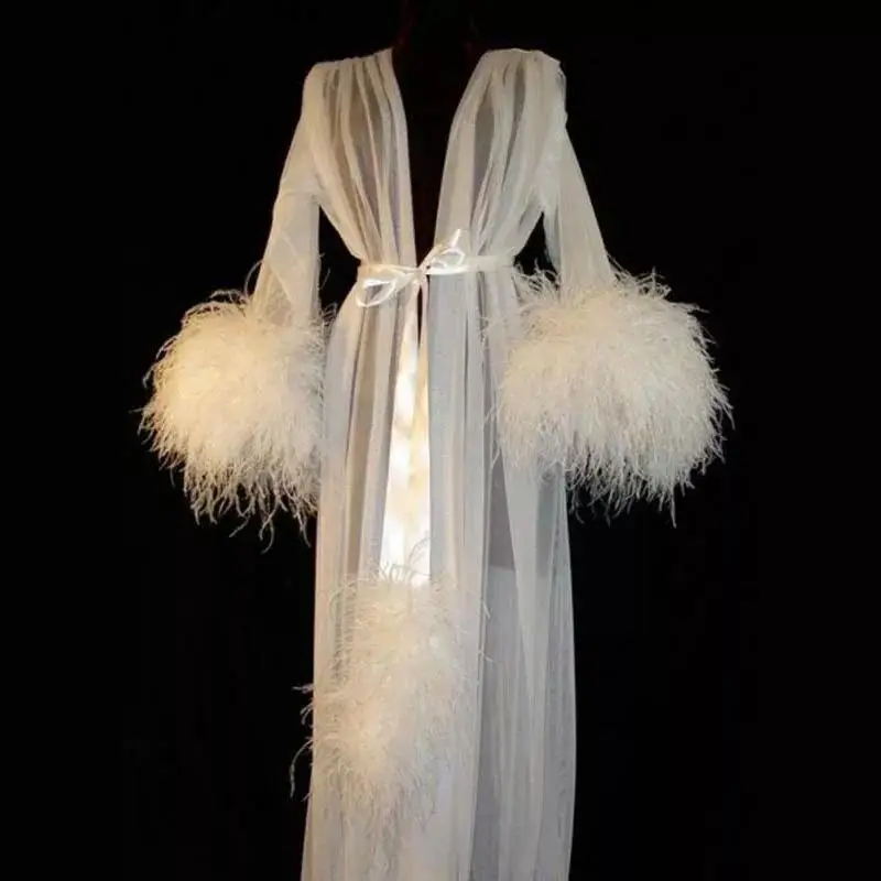 Sheer White Women Sleepwear Pajamas Tulle NIghtgown Lady Faux Fur Long Sexy Lingerie Robes
Sheer White Women Sleepwear Pajamas Tulle NIghtgown Lady Faux Fur Long Sexy Lingerie Robes