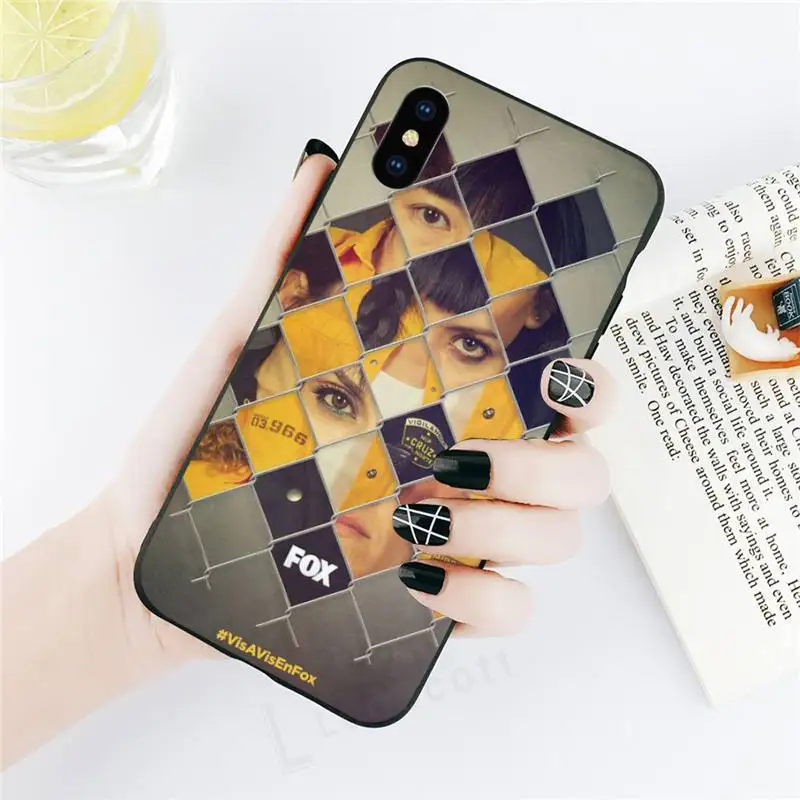 Vis a Vis spain TV series Phone Cases for iPhone 11 12 pro XS MAX 8 7 6 6S Plus X 5S SE 2020 XR 
Vis a Vis spain TV series Phone Cases for iPhone 11 12 pro XS MAX 8 7 6 6S Plus X 5S SE 2020 XR
