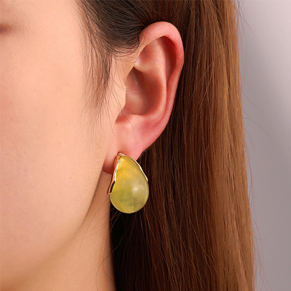 New Fashion Elegant Waterdrop Shape Resin Stud Earrings for Women Bridal Wedding Daily OL Style Earrings Jewelry
New Fashion Elegant Waterdrop Shape Resin Stud Earrings for Women Bridal Wedding Daily OL Style Earrings Jewelry