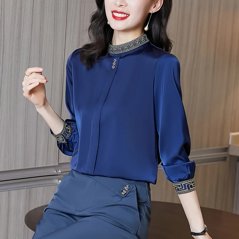 2021 Autumn Fashion Silk Women's Shirt Long-sleeveTop Satin Embroidered Blouses Solid Stand-up Collar Elegant Women's Clothing
2021 Autumn Fashion Silk Women's Shirt Long-sleeveTop Satin Embroidered Blouses Solid Stand-up Collar Elegant Women's Clothing