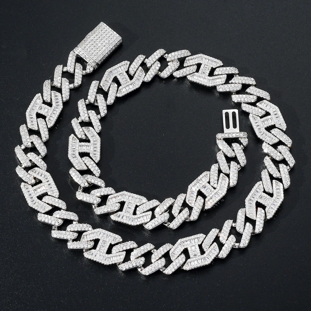 Hip Hop Men Gold Color Necklace 15mm Wide Cuban Chain Ice Out Cuabn Necklace Chain Hip Hop For Men
Hip Hop Men Gold Color Necklace 15mm Wide Cuban Chain Ice Out Cuabn Necklace Chain Hip Hop For Men