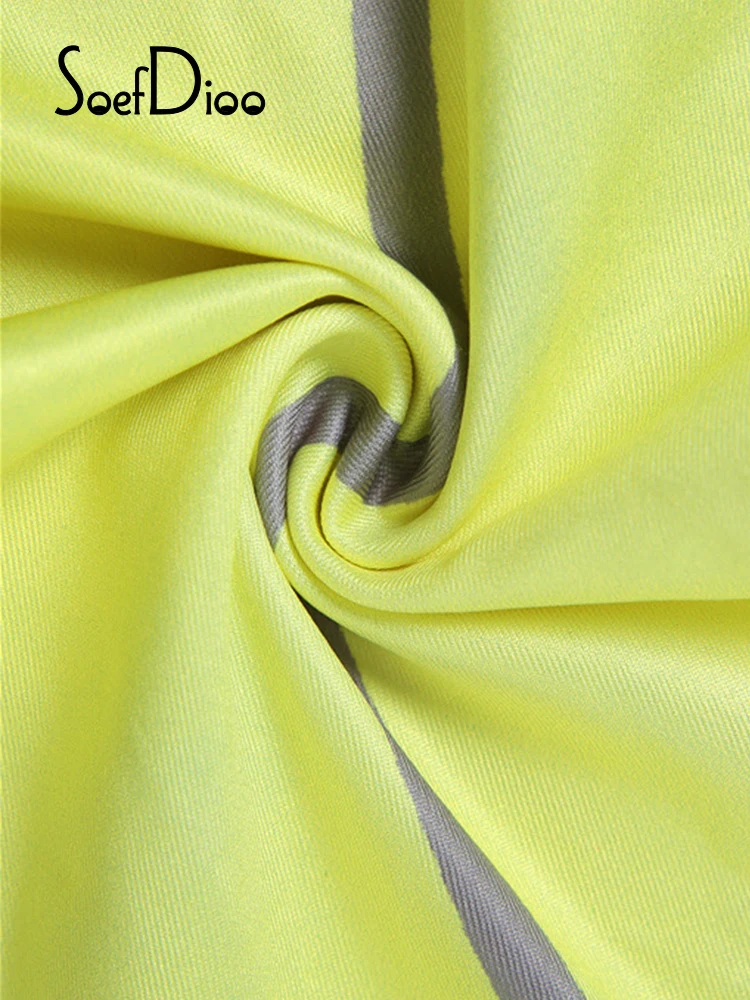 Soefdioo Print Crop Top and Pencil Pants 2 Piece Sets Women Outfits Fashion Streetwear Summer 2021 Sexy Fitness Jog Tracksuits
Soefdioo Print Crop Top and Pencil Pants 2 Piece Sets Women Outfits Fashion Streetwear Summer 2021 Sexy Fitness Jog Tracksuits