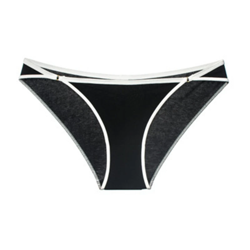 Cotton comfortable sexy half buttock color matching underwear women's traceless low waist new briefs 
Cotton comfortable sexy half buttock color matching underwear women's traceless low waist new briefs