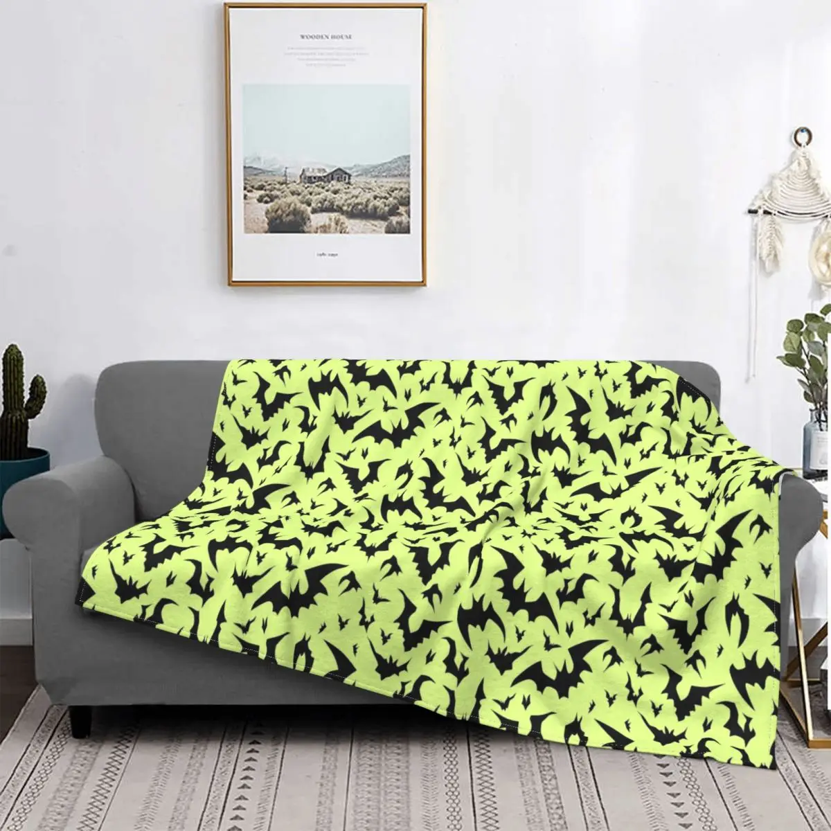 Halloween Bat Pattern Blanket Coral Fleece Plush Print Animal Cute Portable Soft Throw Blanket for Sofa Outdoor Bedding Throws 
Halloween Bat Pattern Blanket Coral Fleece Plush Print Animal Cute Portable Soft Throw Blanket for Sofa Outdoor Bedding Throws