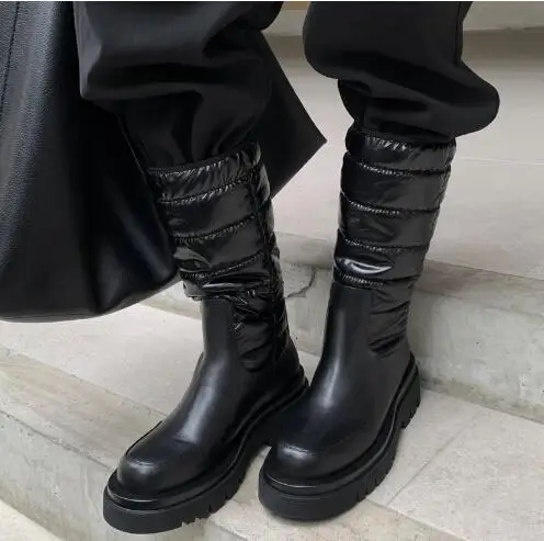 Small Size 33 Black Brown Round Toe Muffin Thick Sole Down Mid-calf Boots Woman 4 cm Heels High Top Slip On Warming Snow Boots
Small Size 33 Black Brown Round Toe Muffin Thick Sole Down Mid-calf Boots Woman 4 cm Heels High Top Slip On Warming Snow Boots