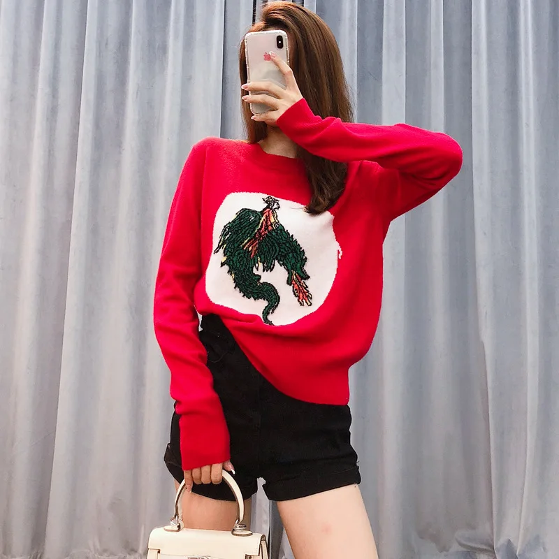 Luxury Designer Red Sweater 2021 Autumn Winter Cartoon Dinosaur Rider Embroidery Loose Pullover Knitted Sweaters Laides Jumper
Luxury Designer Red Sweater 2021 Autumn Winter Cartoon Dinosaur Rider Embroidery Loose Pullover Knitted Sweaters Laides Jumper