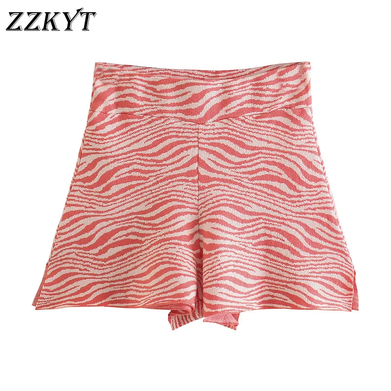 ZZKYT 2021 Women Summer Vintage Jacquard Knit Shorts Fashion High Waist Split Female Casual Streetwear Short Pants Mujer
ZZKYT 2021 Women Summer Vintage Jacquard Knit Shorts Fashion High Waist Split Female Casual Streetwear Short Pants Mujer