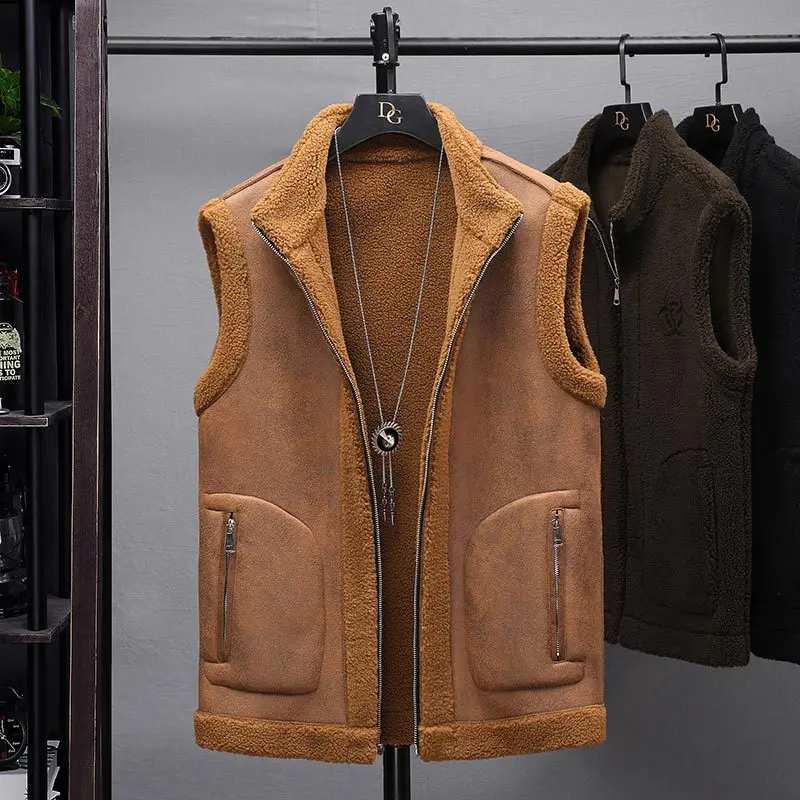 Autumn and winter new men's fattening plus size fashion leisure stand collar grain velvet vest men's fat men's thicker vest
Autumn and winter new men's fattening plus size fashion leisure stand collar grain velvet vest men's fat men's thicker vest