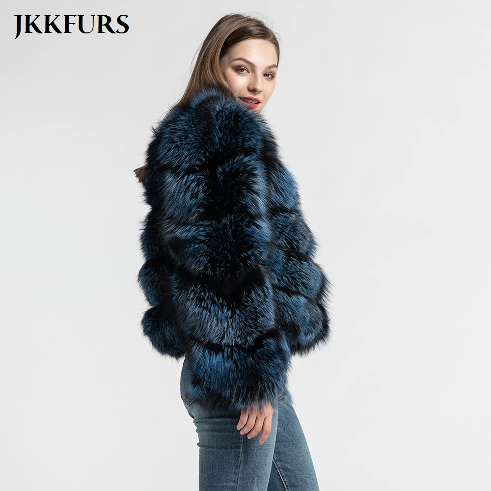 2021 Luxury Women's Red Fox Fur Coat Silver Fox Fur Jacket Lady's Real Fur Outwear Wholesale S7560
2021 Luxury Women's Red Fox Fur Coat Silver Fox Fur Jacket Lady's Real Fur Outwear Wholesale S7560