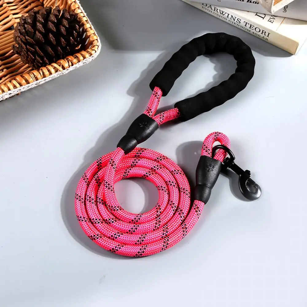 Hot Reflective Nylon Leashes Medium Large Dogs Padded Handle Durable Training Running Walking Lead Rope for Big Smal Pet 7Colors
Hot Reflective Nylon Leashes Medium Large Dogs Padded Handle Durable Training Running Walking Lead Rope for Big Smal Pet 7Colors