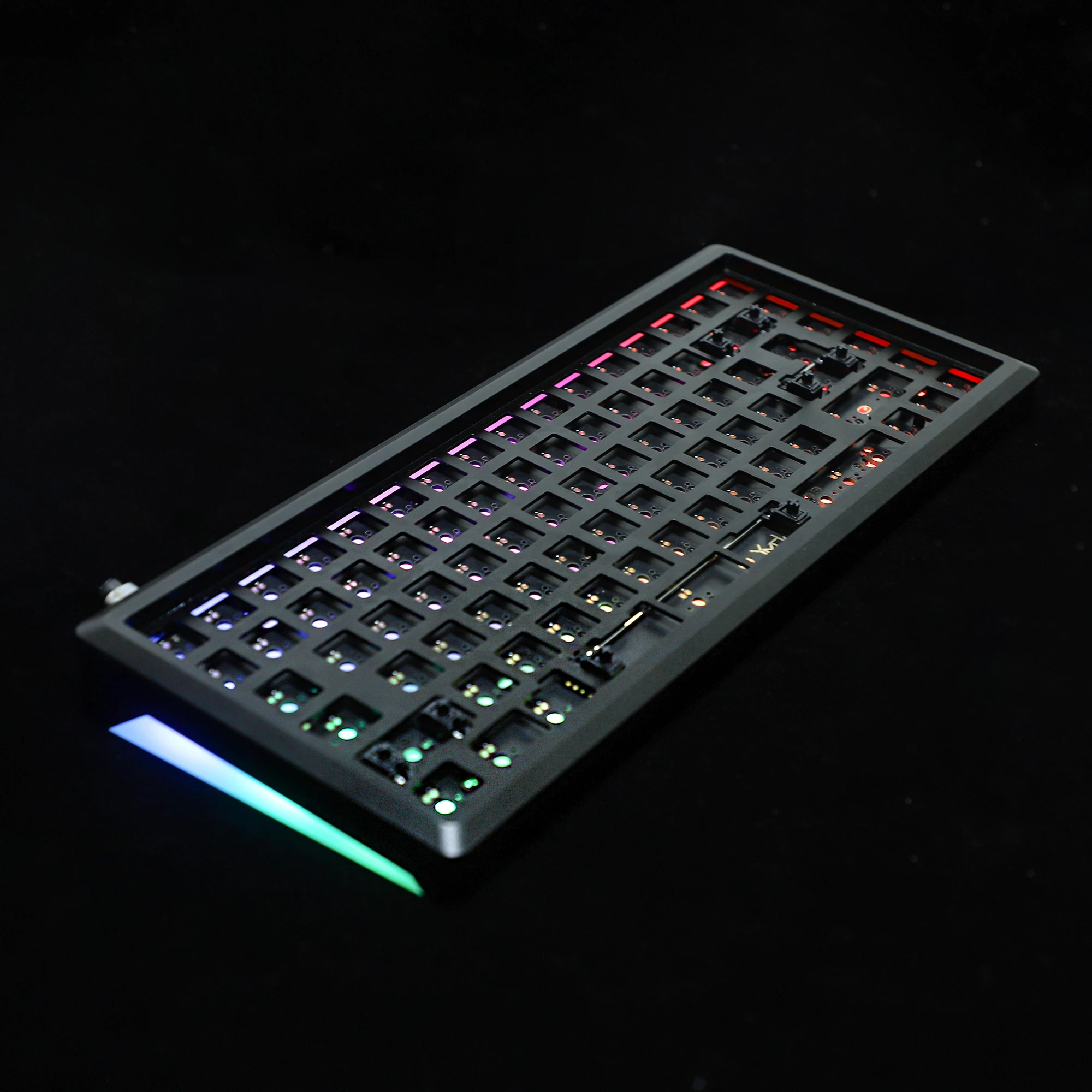 

75% V2 84 Programmable Underglow RGB PCB Plate For 75% 84 Mechanical Keyboard ANSI ISO Layout For YMD75 KBD75 V1 V2