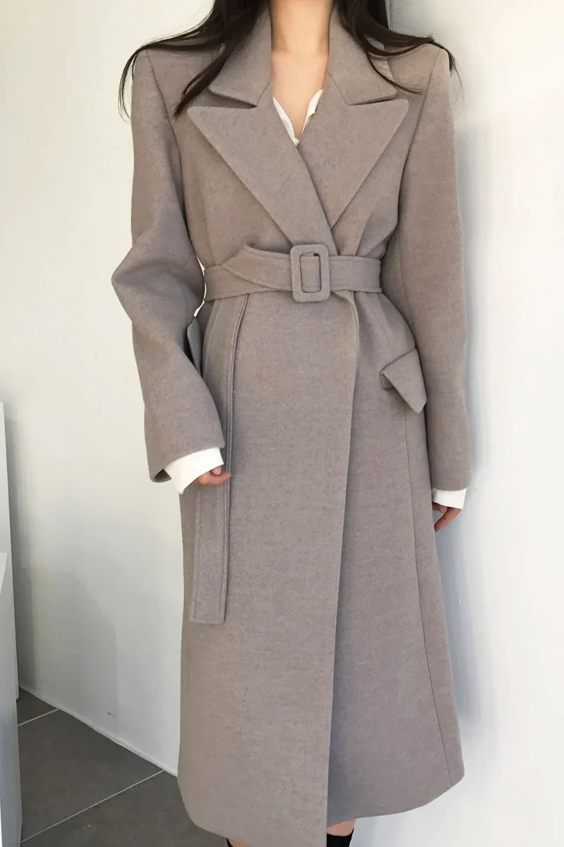 Brown Woolen Coat 2021 Winter French Chic Lady Slim Retro Elegant Warm Lace Up The Waist Thin Suit Collar Long Jacket Women
Brown Woolen Coat 2021 Winter French Chic Lady Slim Retro Elegant Warm Lace Up The Waist Thin Suit Collar Long Jacket Women