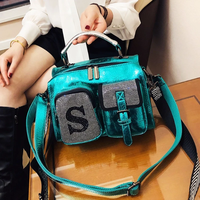 Rhinestone Shining Leather Ita Bag for Women 2021 Letter Print Shoulder Handbags Tote Crossbody Female Travel Fashion Hand Bag
Rhinestone Shining Leather Ita Bag for Women 2021 Letter Print Shoulder Handbags Tote Crossbody Female Travel Fashion Hand Bag