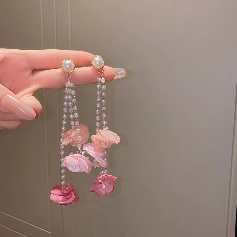 Korean Chic Imitation Pearl Beaded Tassel Chain Long Drop Earring Fashion Wedding Party Jewelry Flower Dangle brincos For Women
Korean Chic Imitation Pearl Beaded Tassel Chain Long Drop Earring Fashion Wedding Party Jewelry Flower Dangle brincos For Women