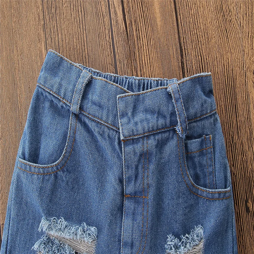 2020 Children Clothing Set Summer New Girl Sleeveless Suit Leopard Print Shirt with Hole Denim Shorts Pants Jeans Two-piece Suit
2020 Children Clothing Set Summer New Girl Sleeveless Suit Leopard Print Shirt with Hole Denim Shorts Pants Jeans Two-piece Suit