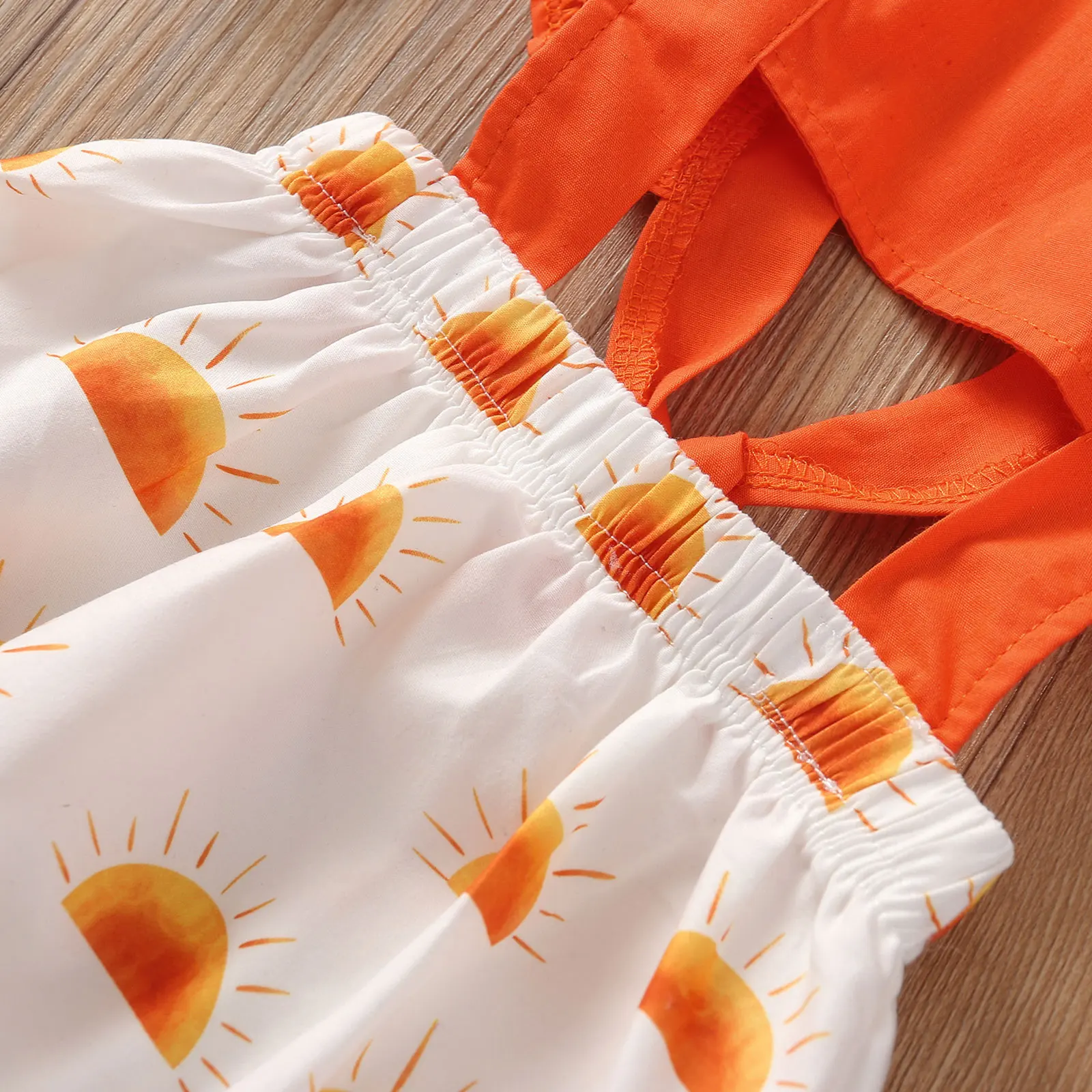 Newborn Baby Girls Bodysuits Sun Print Ruffles Short Sleeve Backless Jumpsuits Headband 2PCS Summer Clothes 
Newborn Baby Girls Bodysuits Sun Print Ruffles Short Sleeve Backless Jumpsuits Headband 2PCS Summer Clothes