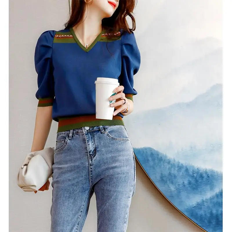 2021 summer new chic niche fashion loose thin color matching bubble sleeve thin short sleeve T-shirt
2021 summer new chic niche fashion loose thin color matching bubble sleeve thin short sleeve T-shirt