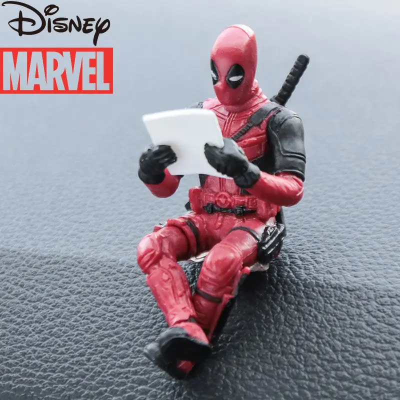 Disney genuine Marvel Deadpool small ornaments in-car motorcycle battery electric car home mini figure 
Disney genuine Marvel Deadpool small ornaments in-car motorcycle battery electric car home mini figure