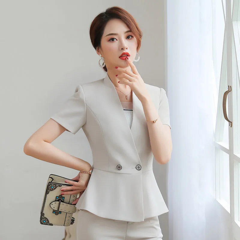 Женский деловой костюм, летний маленький тонкий пиджак с коротким рукавом и юбка, модный костюм, Офисная форма для косметолога в отеле
Женский деловой костюм, летний маленький тонкий пиджак с коротким рукавом и юбка, модный костюм, Офисная форма для косметолога в отеле