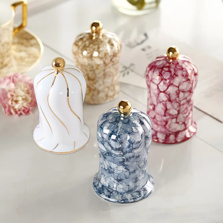 European Style Bone China Toothpick Holder Luxury Creative High-end Toothpick Box Simple Home Living Room Desktop Decorations
European Style Bone China Toothpick Holder Luxury Creative High-end Toothpick Box Simple Home Living Room Desktop Decorations