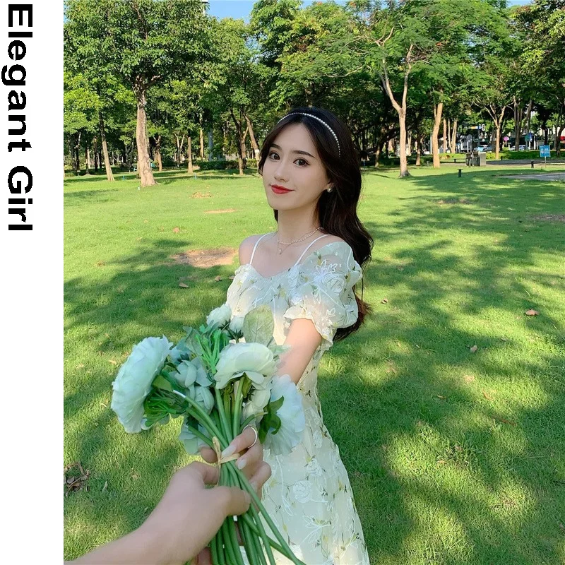 Summer 2021 Chiffon Floral Dress Women Elegant Strap Party Mini Dress Female V-Neck Casual Vintage Slim Beach Dresses
Summer 2021 Chiffon Floral Dress Women Elegant Strap Party Mini Dress Female V-Neck Casual Vintage Slim Beach Dresses