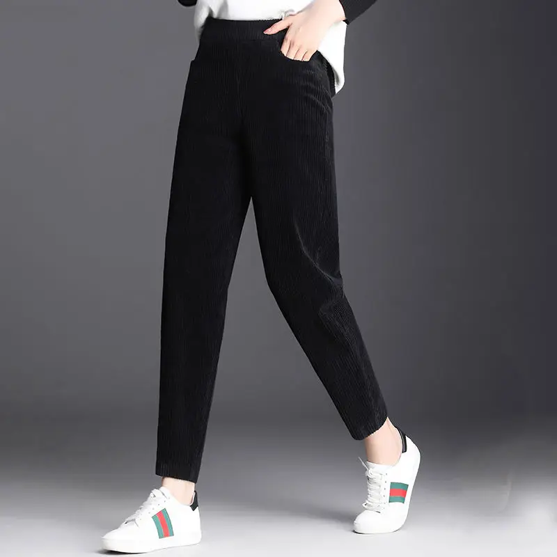 Pants Autumn/winter Women Plus Thick Wicked Velvet Women's Radish Pants Loose Korean Version of Harlan Pants Dad Pants.
Pants Autumn/winter Women Plus Thick Wicked Velvet Women's Radish Pants Loose Korean Version of Harlan Pants Dad Pants.