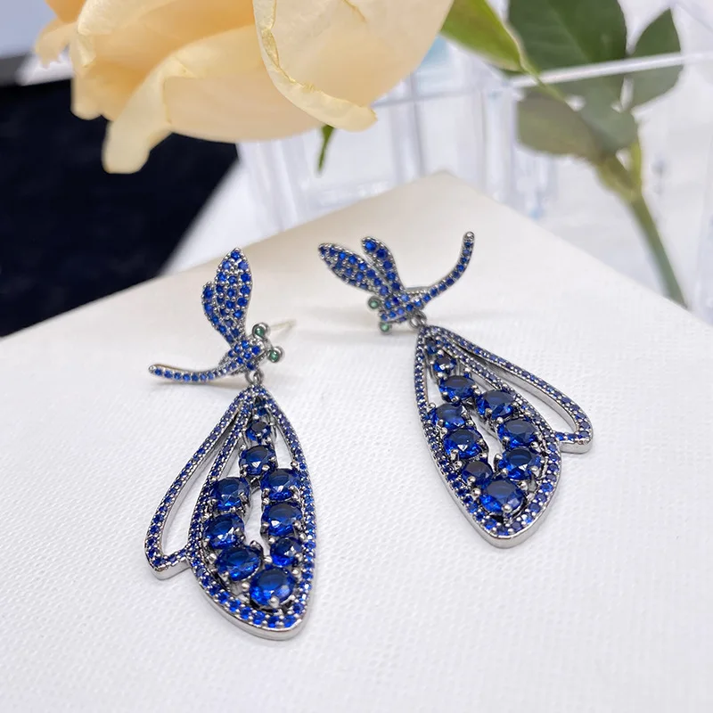 Blue Dragonfly Zircon Crystal Luxury Earrings Diamond Color Sen Series Elegant Bridal Earrings
Blue Dragonfly Zircon Crystal Luxury Earrings Diamond Color Sen Series Elegant Bridal Earrings