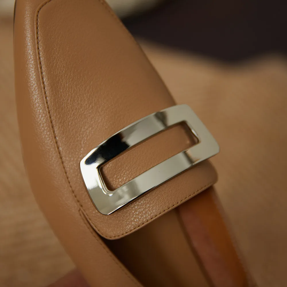 Women's genuine leather metal buckle slip-on flats loafers leisure soft comfortable espadrilles round toe casual daily shoes hot
Women's genuine leather metal buckle slip-on flats loafers leisure soft comfortable espadrilles round toe casual daily shoes hot