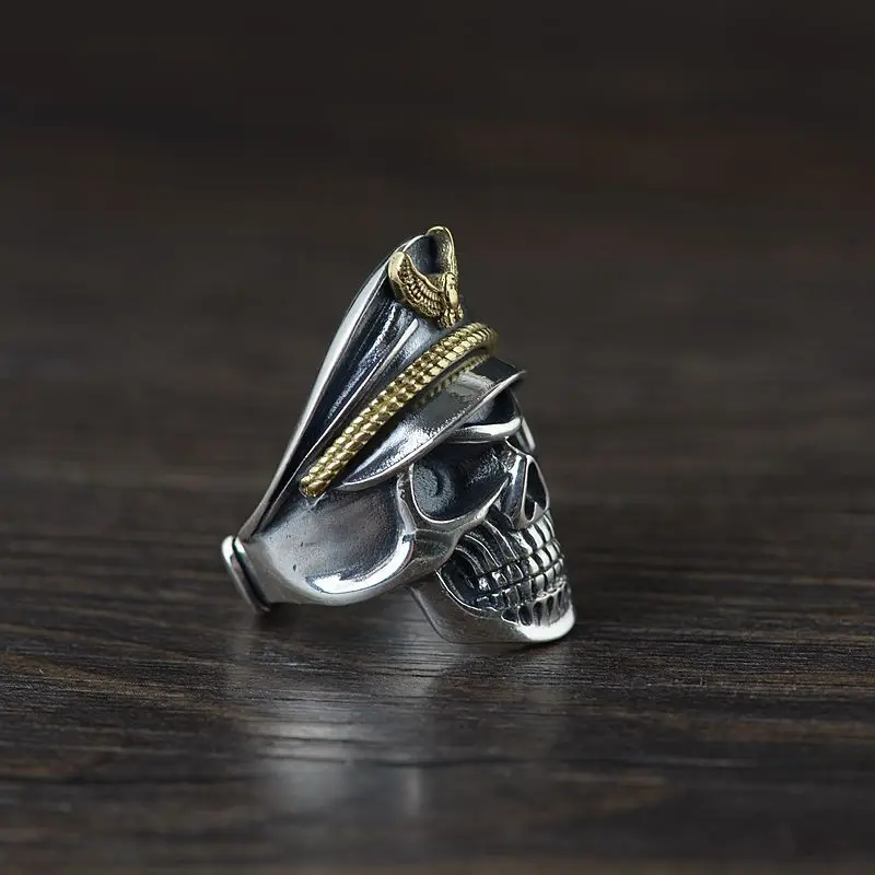 S925 Sterling Silver Fashion Jewelry Personality Male Retro Thai Silver Skull Ring Exaggerated Pirate Captain Index Finger Ring
S925 Sterling Silver Fashion Jewelry Personality Male Retro Thai Silver Skull Ring Exaggerated Pirate Captain Index Finger Ring