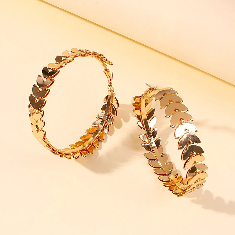 Minimalist Gold Golor Earrings Metal Large Circle Geometric Round Big Earrings Women Girl Wedding Party Jewelry Leaves Earrings 
Minimalist Gold Golor Earrings Metal Large Circle Geometric Round Big Earrings Women Girl Wedding Party Jewelry Leaves Earrings