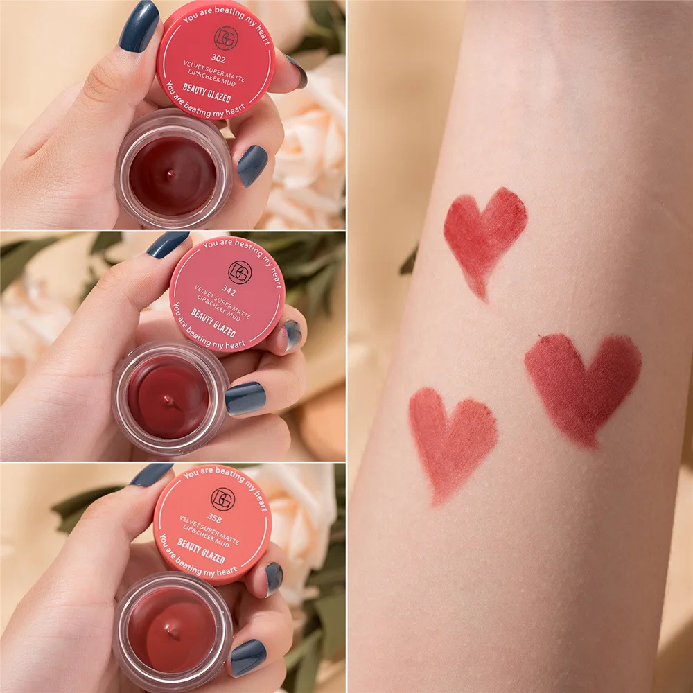 Matte Soft Waxy Lip Mud Matte Matte Velvet Lip and Cheek Dual-use Lip Glaze Is Not Easy To Fade Lip Tint Korean Set
Matte Soft Waxy Lip Mud Matte Matte Velvet Lip and Cheek Dual-use Lip Glaze Is Not Easy To Fade Lip Tint Korean Set