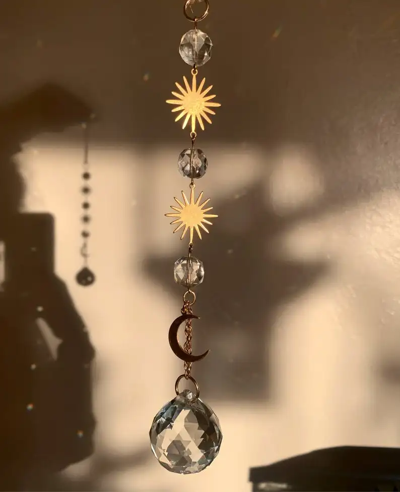 BOHEMIA Starlings Handmade Dreamer Moon Sun Catcher Crystal Beads Boho Home Decor Crystal Prisms Suncatcher Car Charms Gifts
BOHEMIA Starlings Handmade Dreamer Moon Sun Catcher Crystal Beads Boho Home Decor Crystal Prisms Suncatcher Car Charms Gifts