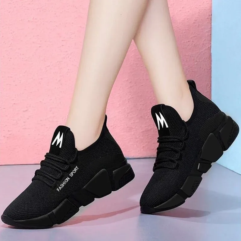 Женские кроссовки на платформе легкие дышащие удобная Уличная обувь для бега и