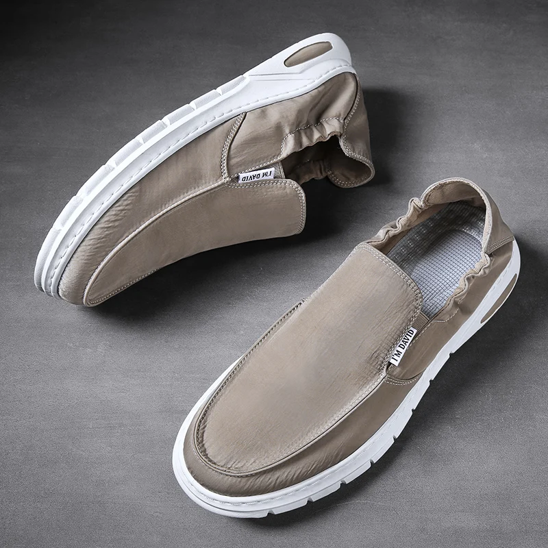 CYYTL Men Casual Loafers for Men Fashion Walking Flats Driving Male Slip on Sneakers Business Comfort Shoes Mocassin Homme
CYYTL Men Casual Loafers for Men Fashion Walking Flats Driving Male Slip on Sneakers Business Comfort Shoes Mocassin Homme