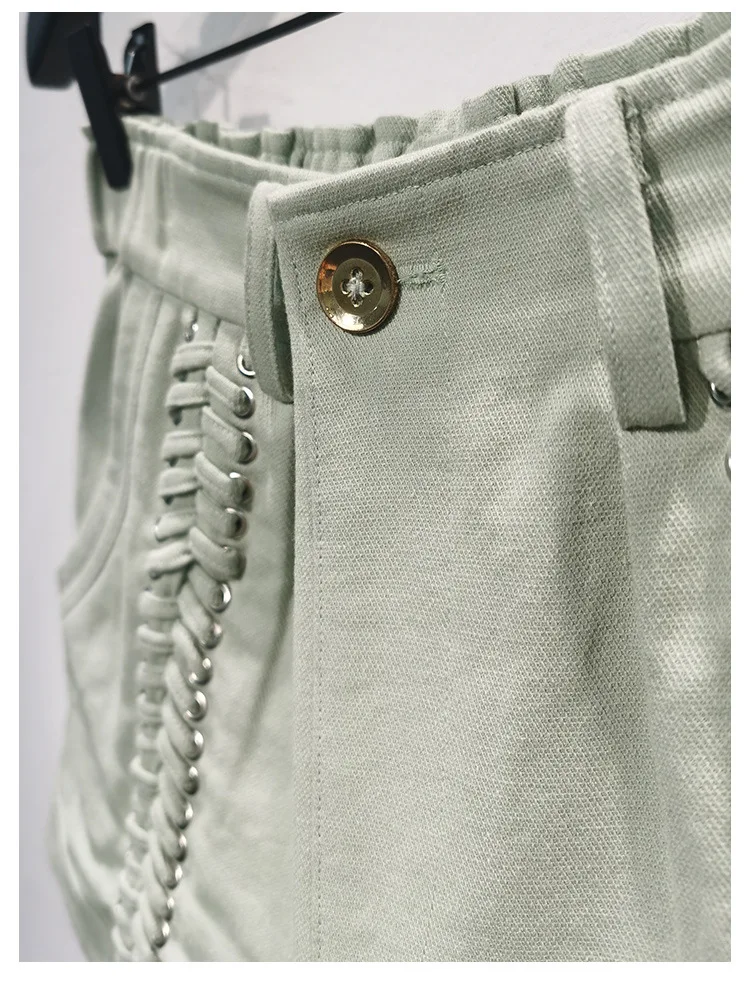High Quality Spring and Summer New Strap Design All-match Casual Denim Pants Casual Shorts Women
High Quality Spring and Summer New Strap Design All-match Casual Denim Pants Casual Shorts Women